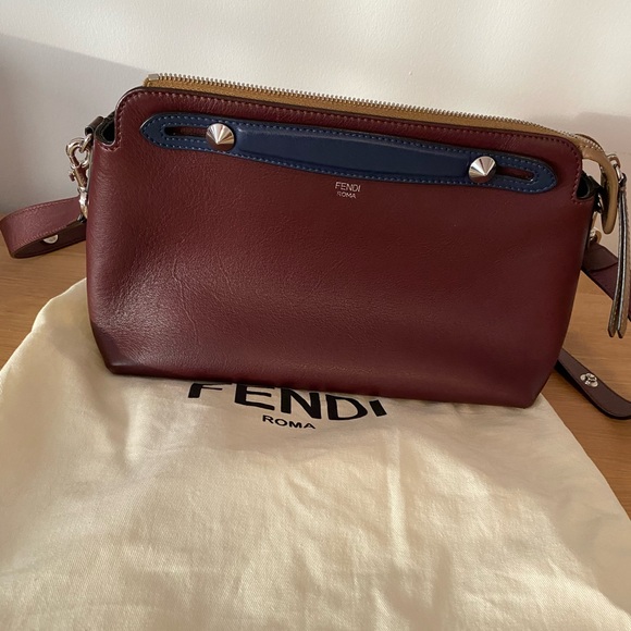 Fendi “By The Way” purse - Picture 6 of 8
